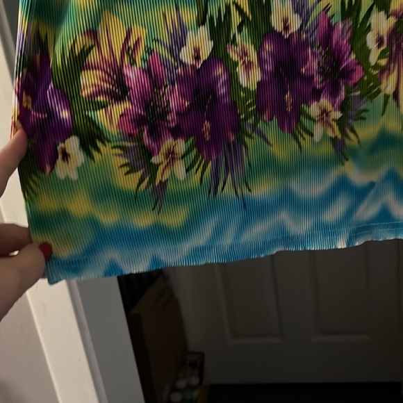 Ninety Woman 1X short-sleeve blouse, 100% polyester - Picture 2 of 6